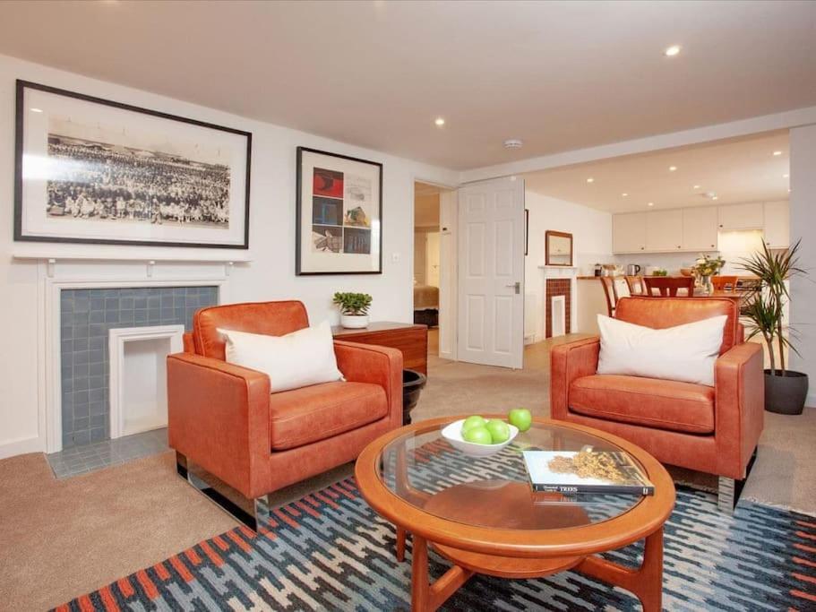 1 Perfectly Located Stylish, Comfortable Apartment سيدموث المظهر الخارجي الصورة